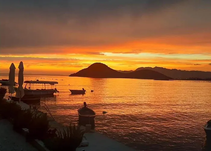 아파트 Tiho & Jelena- Levantera 블라체